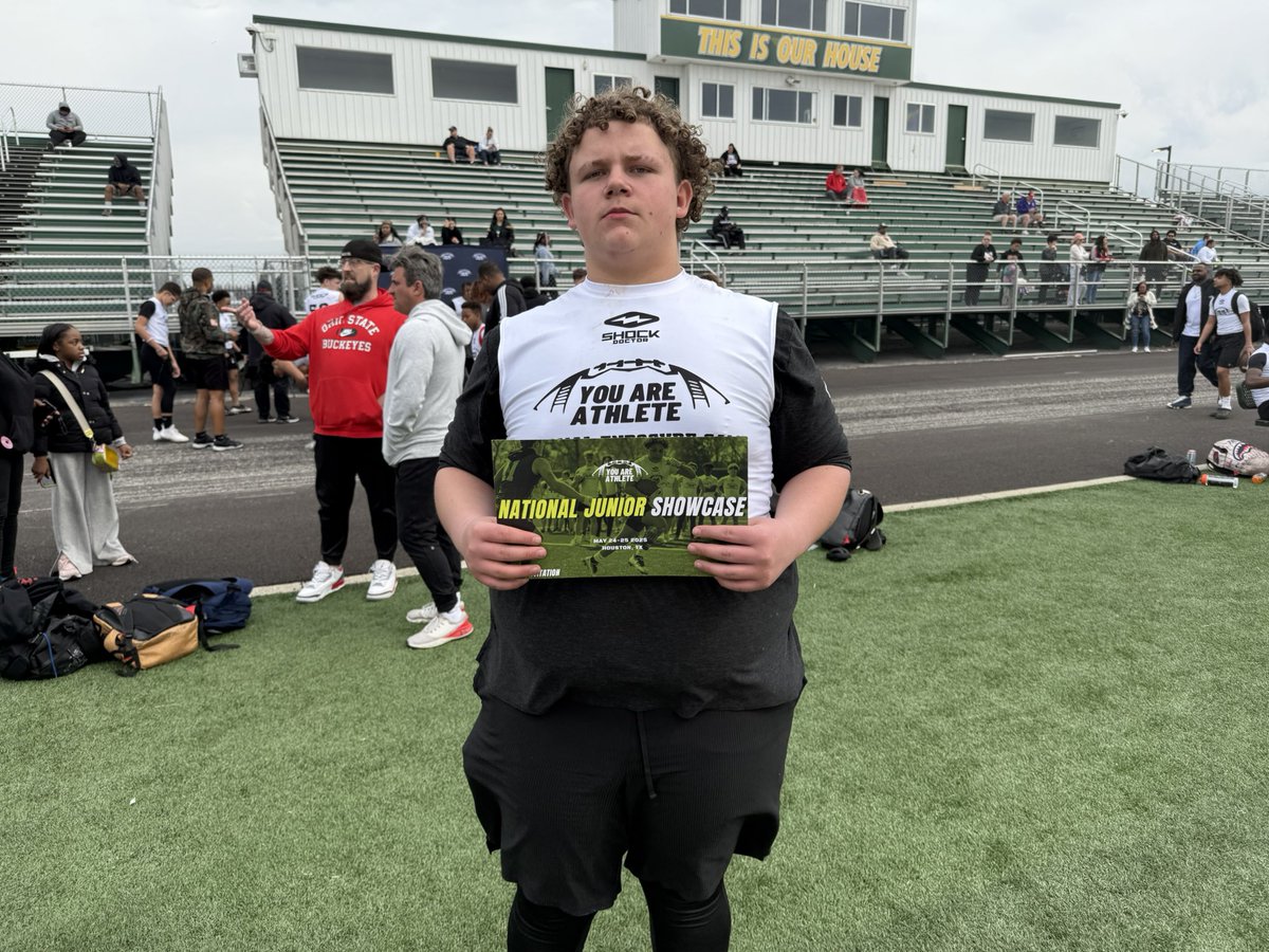 connersmith04's tweet image. 2029 OL Carter Taulbee from Indiana was impressive at the @youareathlete camp today in Columbus, Ohio.

The 6’0, 320lb lineman has a good frame, great power, and strong hands. 

He was named a top-five offensive lineman at the camp.