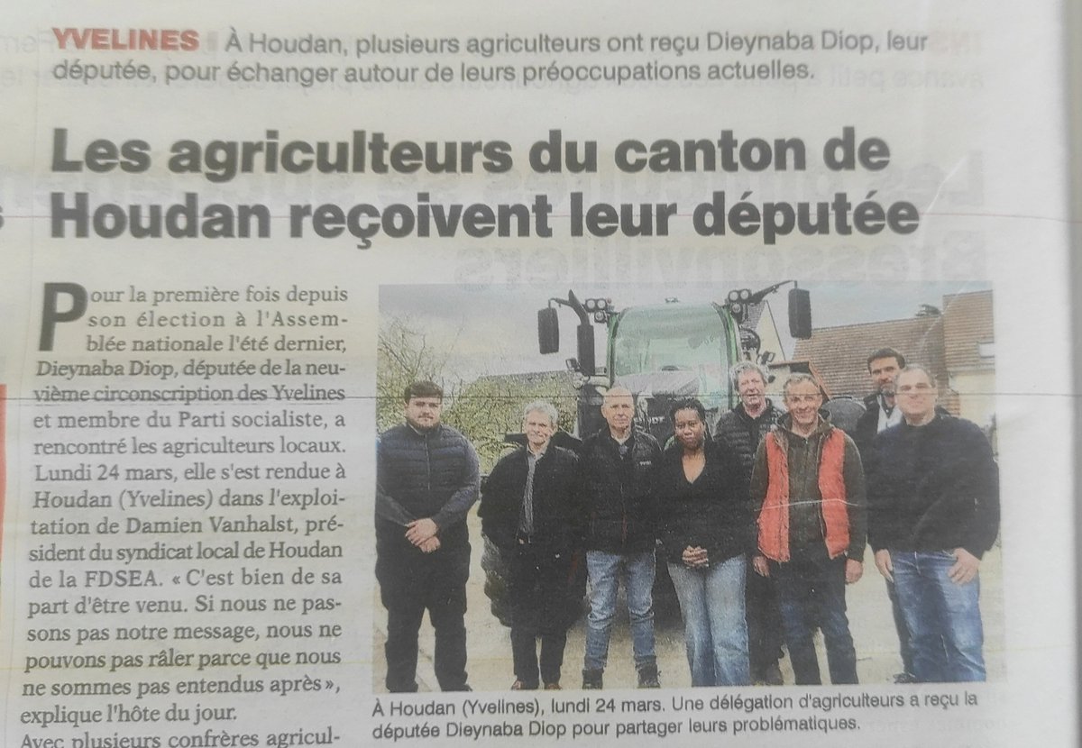 barrier_marc's tweet photo. #Agriculture 

"Je suis très heureux de cette rencontre. Félicitations aux syndicats de Houdan et à Mme @Dieynadiopsow pour leur volonté d'écoute respective." https://t.co/6DZQovaNyx