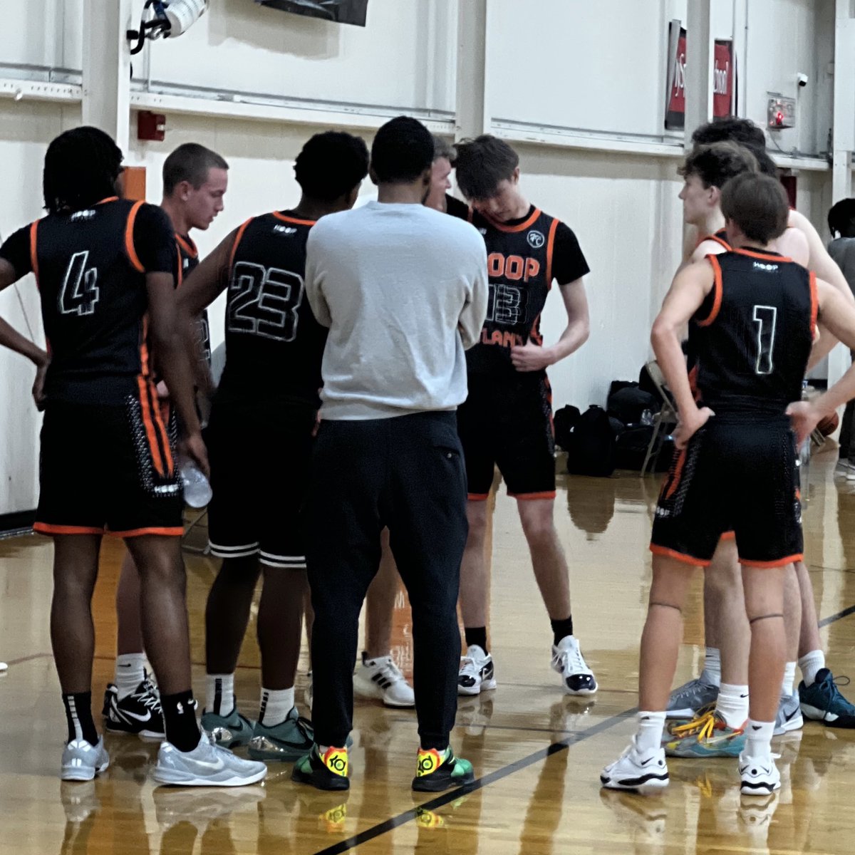 HoopAtlanta (@hoopatlanta_) on Twitter photo FINAL:
HoopAtlanta 16u Harpring - 60
Atlanta Celtics 3SSB - 56
LEADERS
<a href="/RJScott2027/">RJ Scott</a> - 18p, 5r, 2s
<a href="/estonmcdow15/">Eston McDow</a> - 13p, 5r, 3a
<a href="/chris24oliver/">Chris Oliver</a> - 10p, 8r, 3a
<a href="/BobbyHarpring/">Bobby Harpring</a> - 9p, 4a, 3s
@ColtWitzig39212 - 8p, 4r
<a href="/engin_mccarthy/">Engin McCarthy</a> - 2p, 2a, 3s
3-0. Came back from 10 down at half.
v FINAL:
HoopAtlanta 16u Harpring - 60
Atlanta Celtics 3SSB - 56
LEADERS
<a href="/RJScott2027/">RJ Scott</a> - 18p, 5r, 2s
<a href="/estonmcdow15/">Eston McDow</a> - 13p, 5r, 3a
<a href="/chris24oliver/">Chris Oliver</a> - 10p, 8r, 3a
<a href="/BobbyHarpring/">Bobby Harpring</a> - 9p, 4a, 3s
@ColtWitzig39212 - 8p, 4r
<a href="/engin_mccarthy/">Engin McCarthy</a> - 2p, 2a, 3s
3-0. Came back from 10 down at half.
v