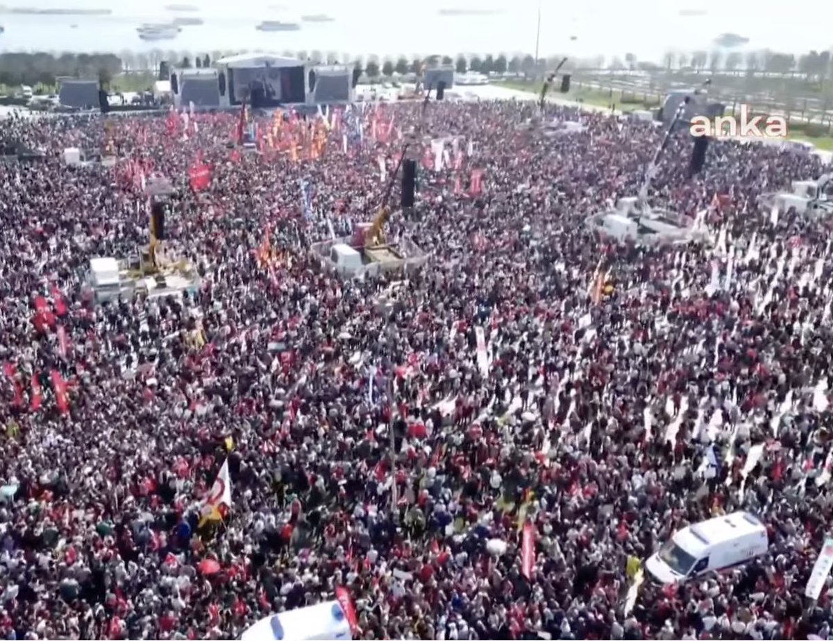 Düzen Tekkal tweet media