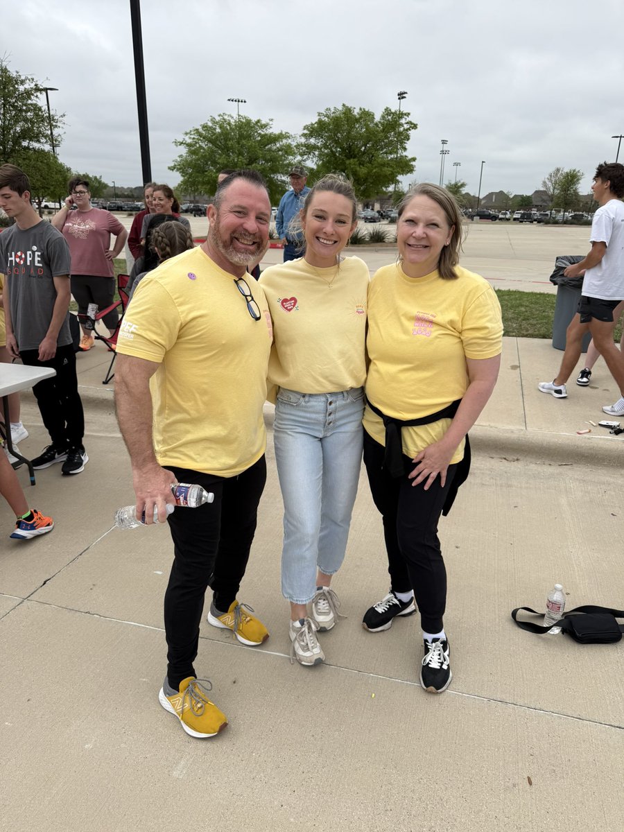 The best way to end Hope Week is Hope Walk! So proud of these kids for how they stepped up during Hope Week. With all the busyness of playoffs &amp; Hope Week they led staff coffee/snack cart, lunch activities, elementary car doors, and so much more! 

Thankful is an understatement💛