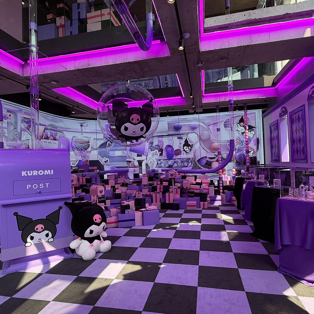 medicubeのポップアップを占領したクロミちゃん💜🖤 韓国を代表する