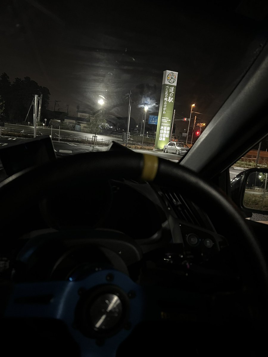 義務おけがわ道の駅視察
綺麗だけど微妙に暗いしコンビニとかないし車集まらなそ