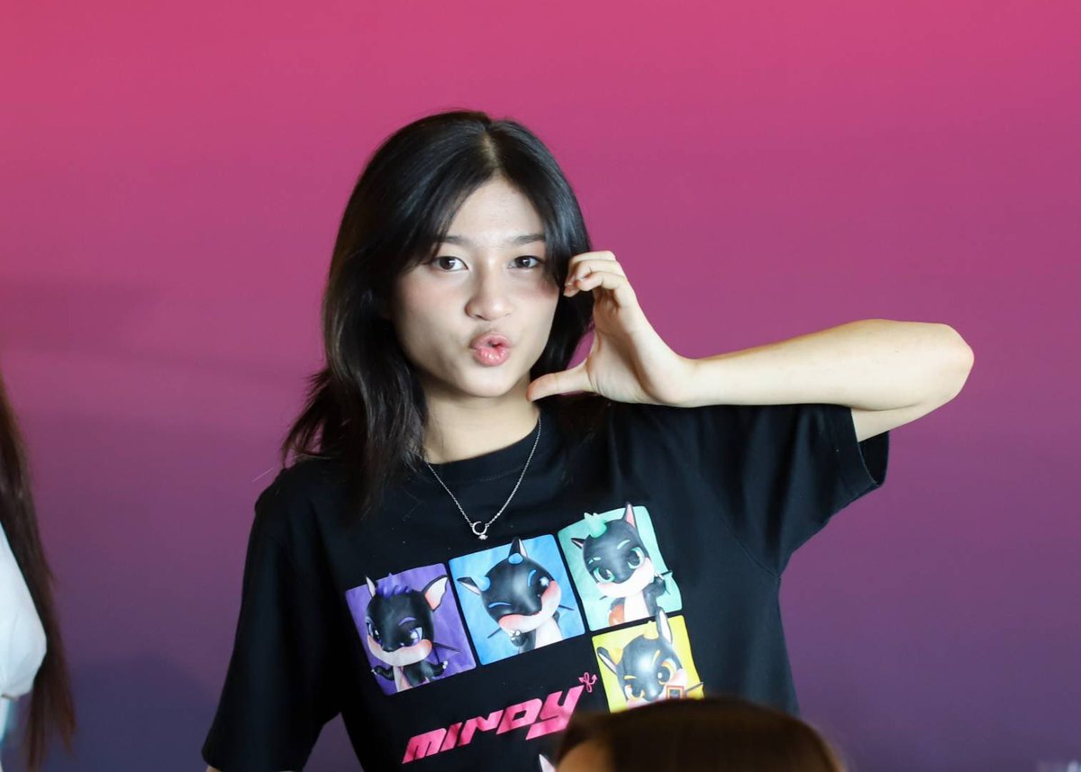 praewhouseth's tweet photo. [📽️— 20250329 #HHIThailand2025]

ภาพน้องแพรวจากงาน Thailand Hip Hop Dance Championship 2025 น่ารักสุด ๆ เลยค่ะ😻

#Praewmindy #MINDY_TH
#HHIThailand #HHIThailand2025 https://t.co/ONKTjGI4NC