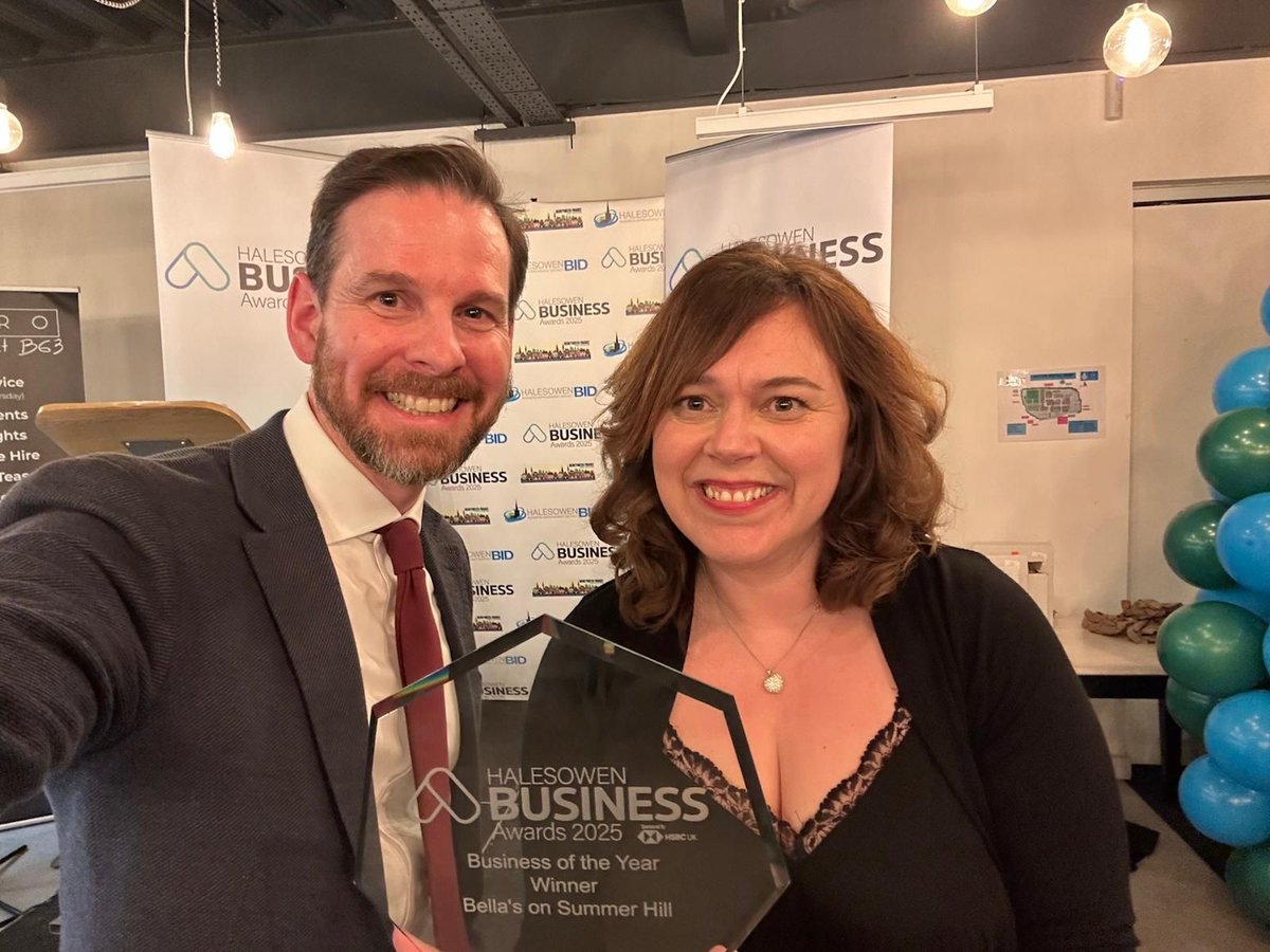 🎉 Halesowen’s best in business! 🎉

Thrilled to be at the Halesowen Business Awards 2025 on Wednesday night—what a fantastic evening celebrating local success! Huge congrats to all the winners, especially Bella’s Beautiful Things. Brilliantly organised by Halesowen BID! 👏🏆