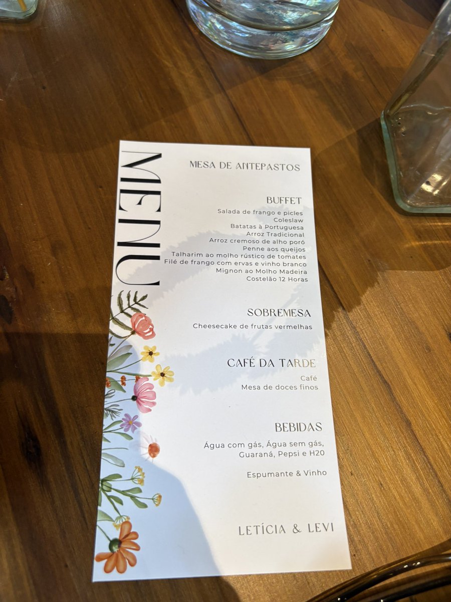 Casamento gaúcho, costelão 12hrs 

❤️💚💛

Parabéns aos noivos Levi e Letícia