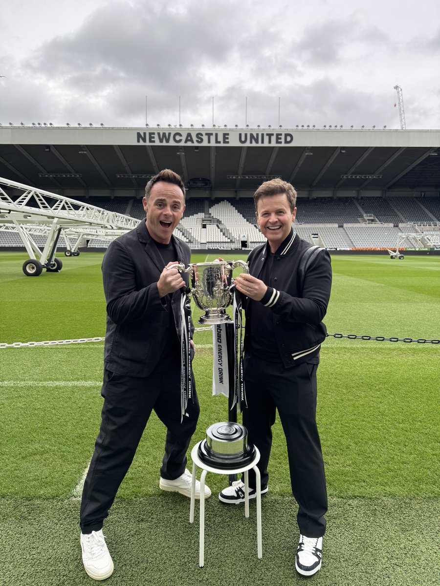 antanddec's tweet image. 🖤🤍 @NUFC