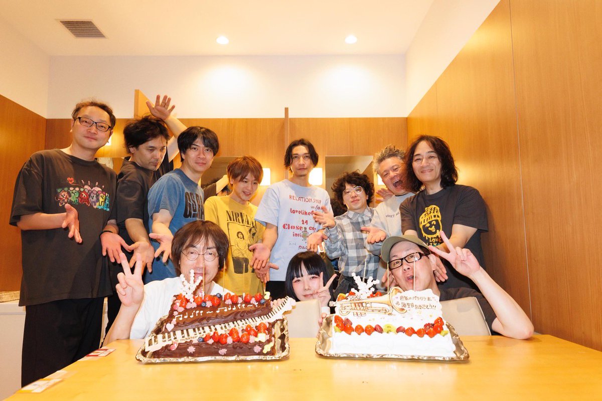 LLR10ひとまず最終日😭みなさん本当にありがとうございました！4月10日に振替公演で福岡ライブがあります。振替になってしまい本当にごめんなさいなんやけど、またライブがやれる事に救われている自分もいます。それくらい大切なツアーでした。本当にありがとう♥️♥️♥️（福岡でまた歌える…😭）
