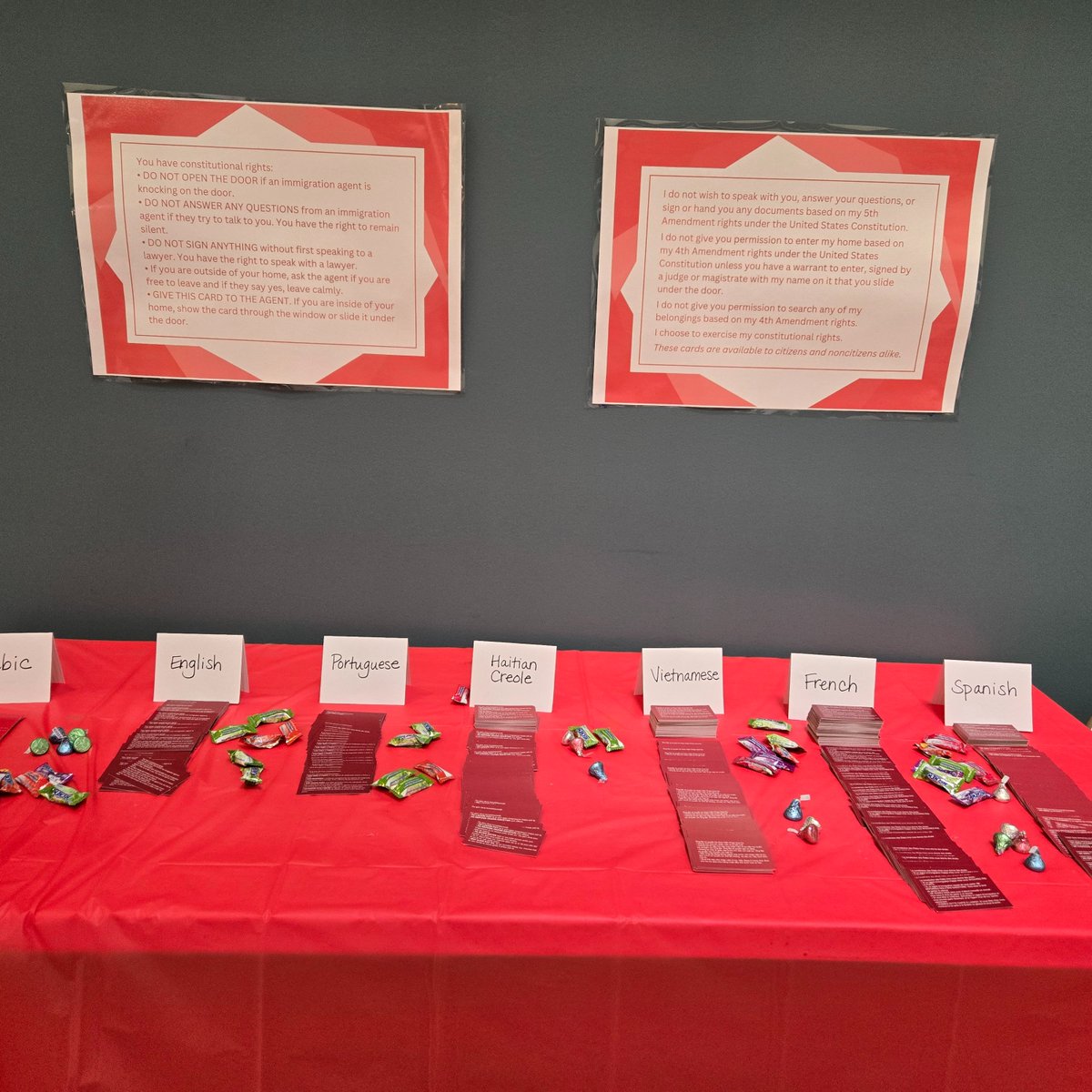 Rowan_ESL_BE_WL's tweet image. We gave out Eng, Spanish, Portuguese, Haitian Creole, French, Arabic, &amp;amp; Vietnamese red cards at #MarchMixer2025.  Thx to alumnus, Mr. Domenech, for sorting mixed up cards. Thx to all who chipped in w/ set up &amp;amp; tear down. #beststudents #bestalumni Print: ilrc.org/red-cards-tarj…