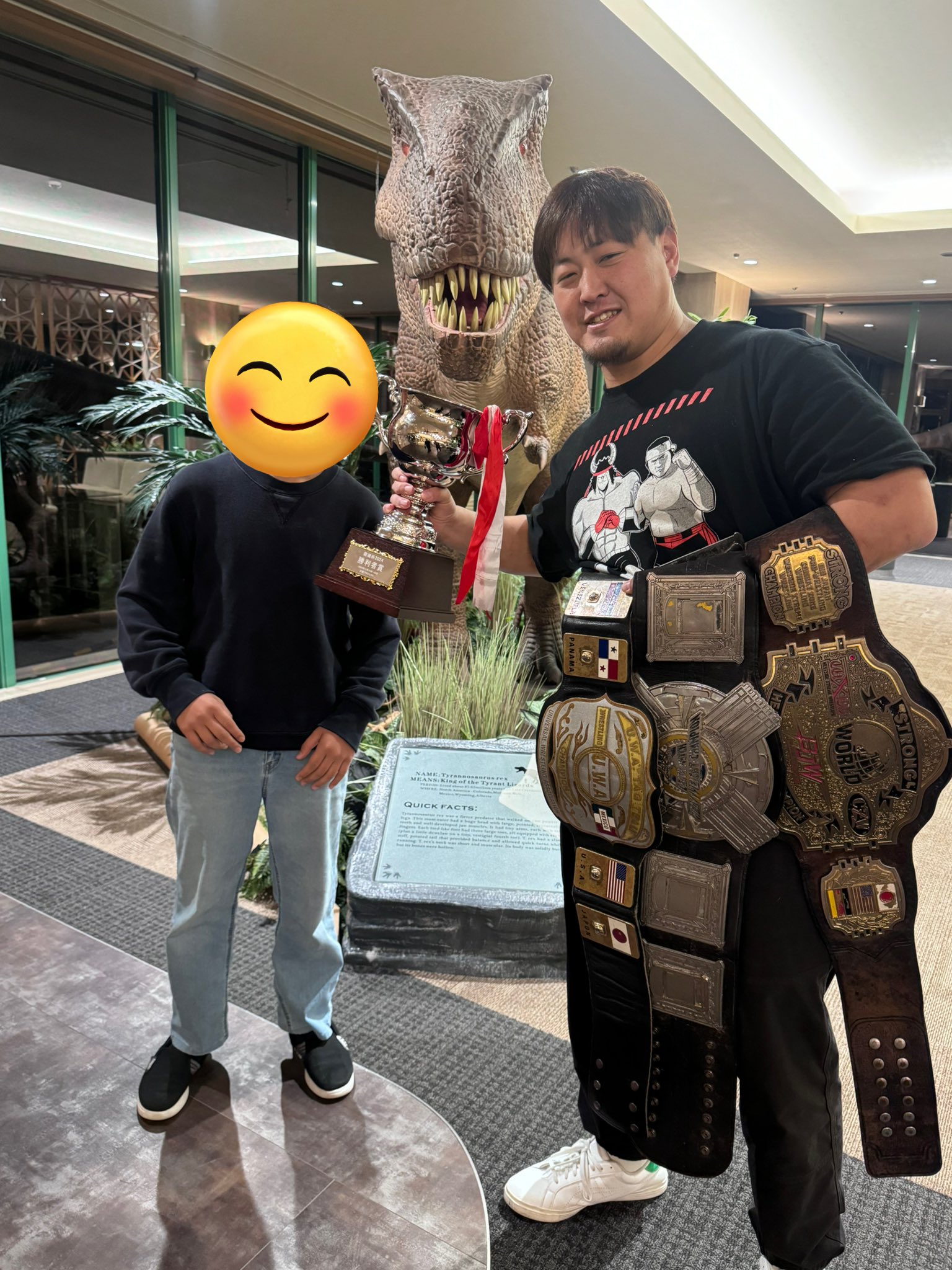 大日本プロレス 【中谷諒平レフェリー】 選手着用ジャージ2024上のみ Yahoo!オークション - 大日本プロレス 【中谷諒平レフェリー