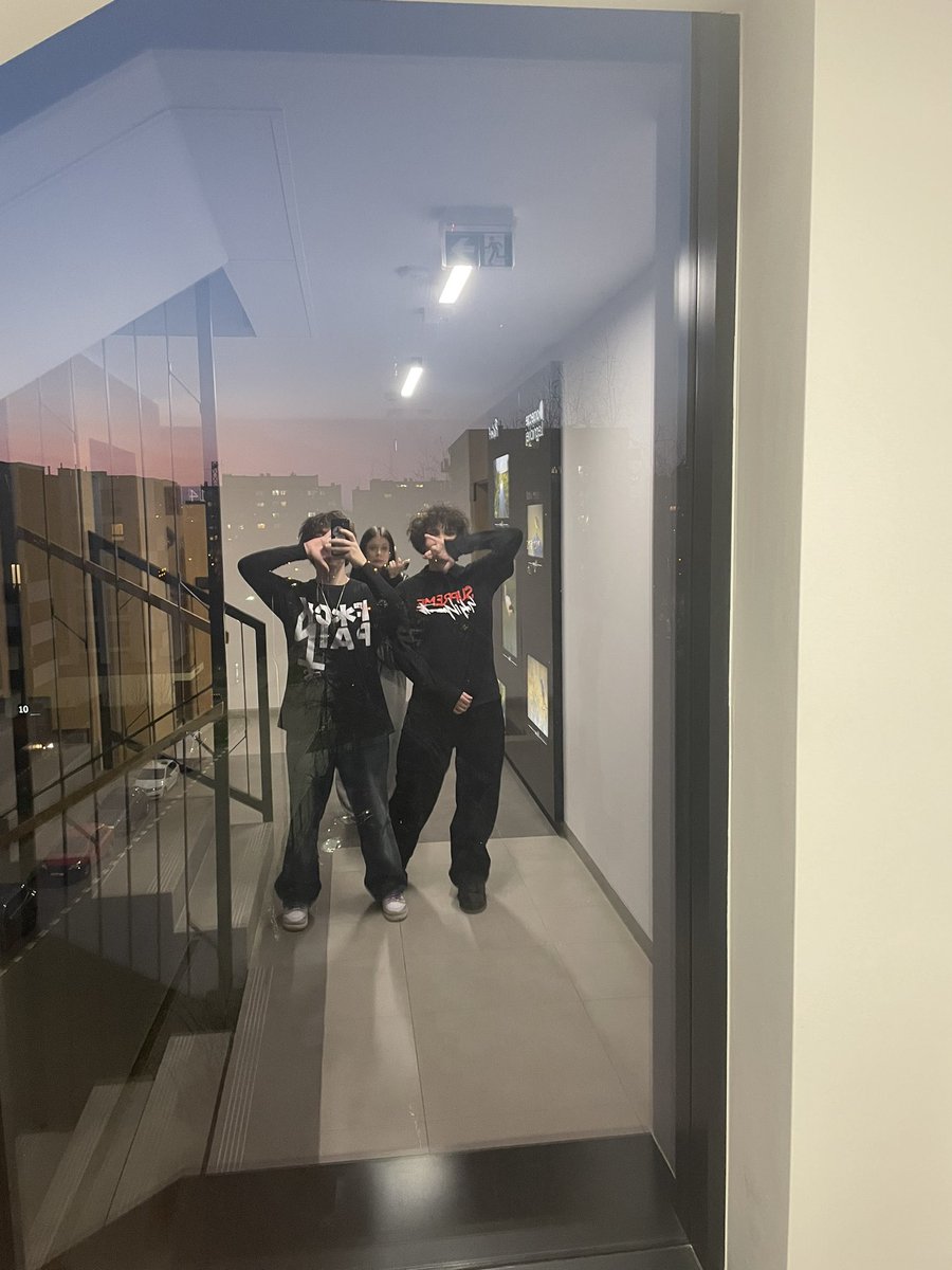 s1nglek3kk🇺🇦 tweet media