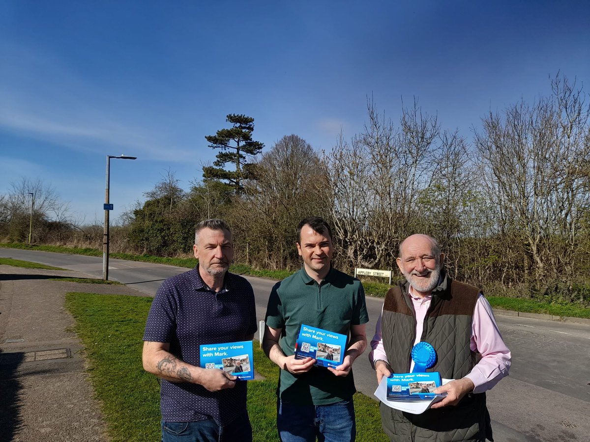 ☀️ Summer is coming! Lots of positive conversations across Broxbourne this afternoon - people already fed up with this Labour Government.