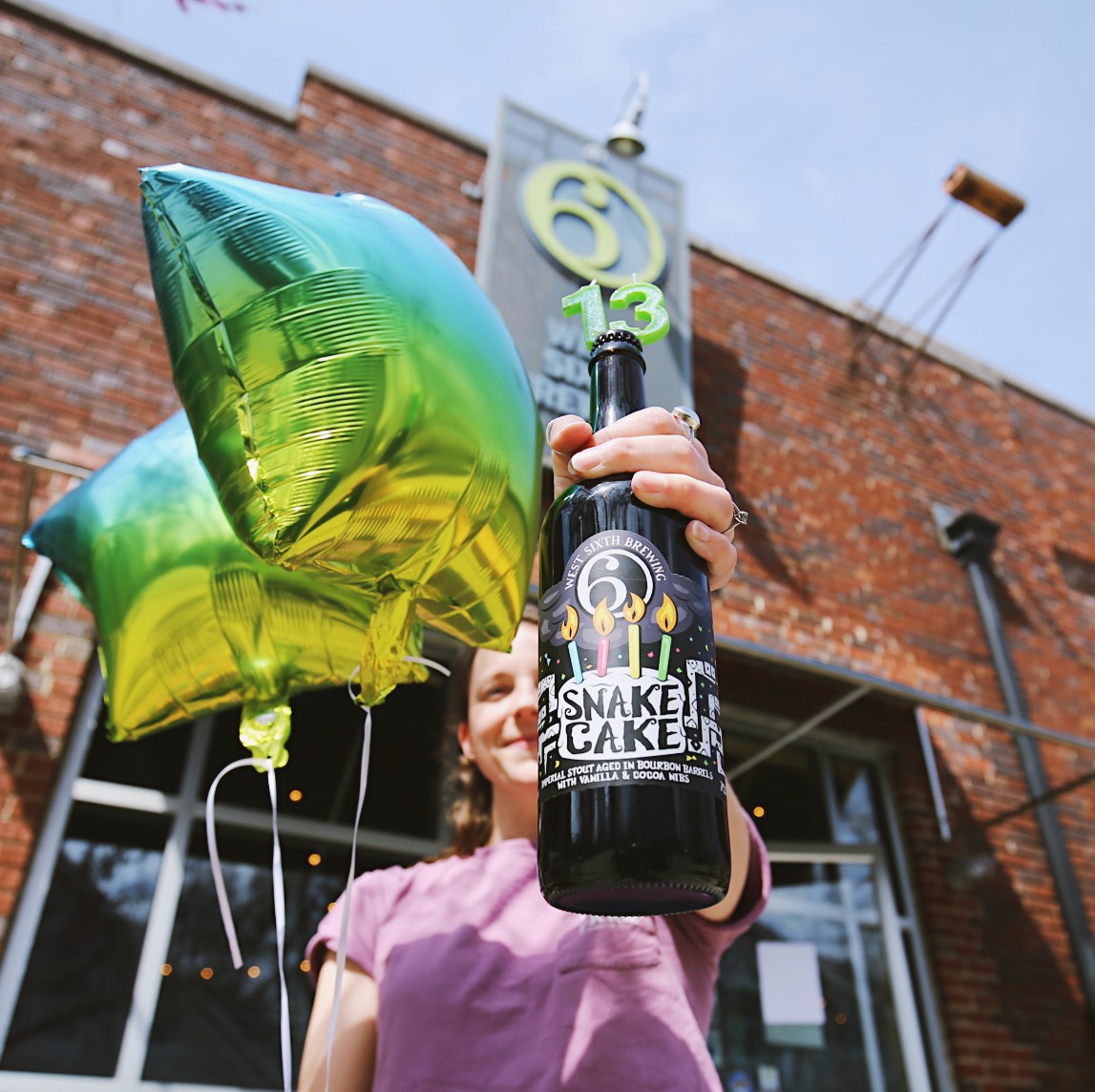 WestSixth's tweet image. IT’S OUR BIRTHDAY 🎉 🎂🥳🎈🎁🎉🎉🎉 We’re giving out bday pint glasses to everyone, and we dropped some new beers! Don’t miss out — celebrate THIRTEEN with us all day! #westsixth #birthdayvibes #thirteen #localbeertastesbetter