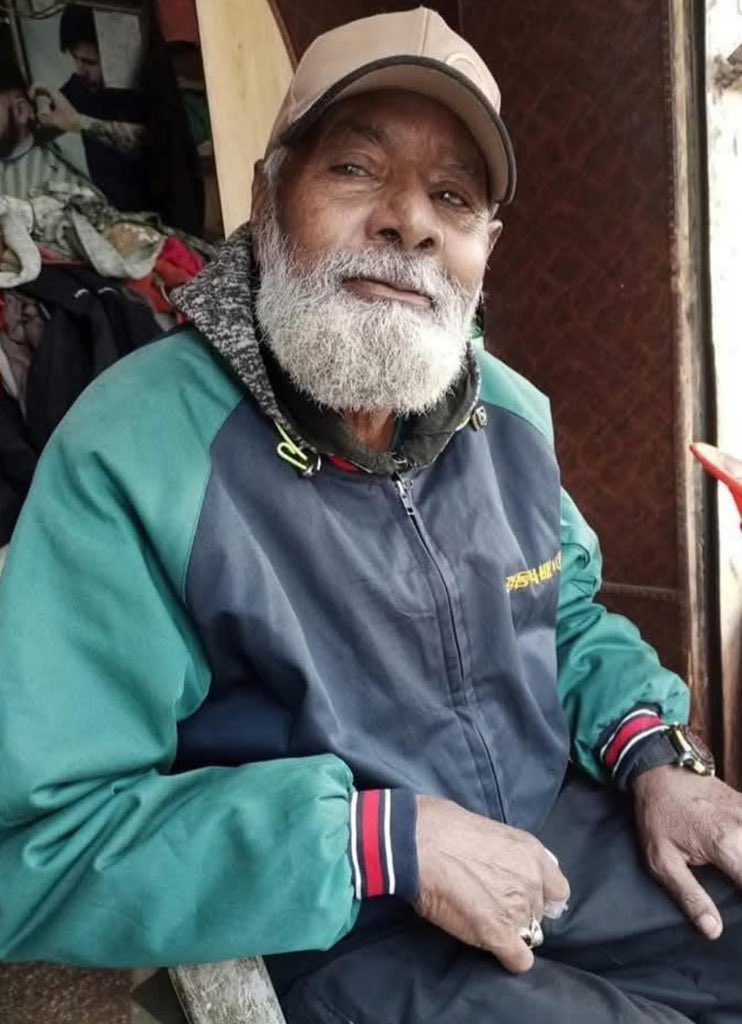 إِنَّا لِلَهِ وَإِنَّا إِلَيْهِ رَاجِعُونَ
Great Riaz Bhai (Riaz Kalia). A true inspiration for the cricketers of the ’90s in Pindi. His passion and guidance shaped many careers. Gone but never forgotten. #RiazKalia #CricketLegend”