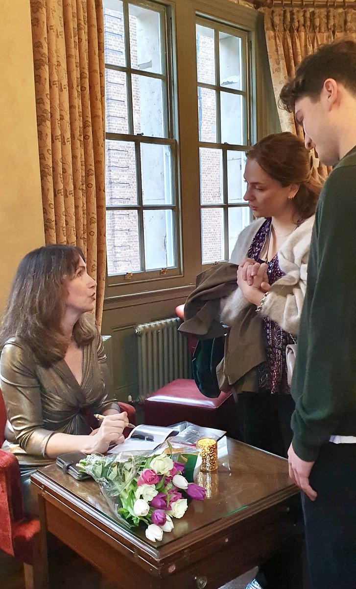 EleonorBindman's tweet photo. Some memorable moments from the @1901ArtsClub album launch event last Sunday.  So lovely to meet people who have appreciated and supported my #Bach transcription work over the past 10 years! 
💿ABS⭕️LUTE💿 #AbsoluteBach #piano #BachLuteSuites4Piano #London https://t.co/AC86Hk4l9x