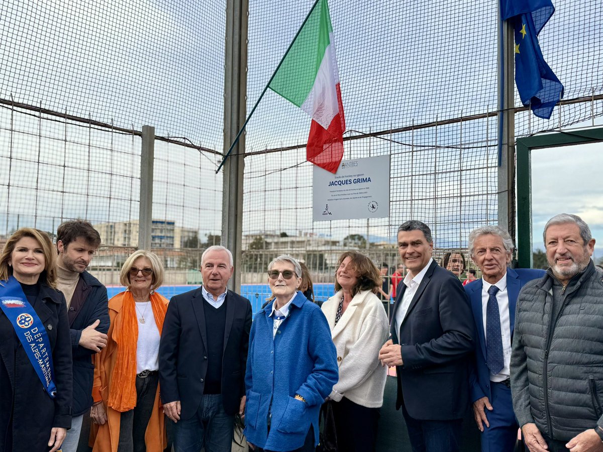 EricPAUGET1's tweet image. Un samedi à vos côtés, dans ma ville d’@antibes_jlp 🤝🏼 

Plaisir de vous rencontrer ce matin à l’occasion de la 34e édition de la fête des jardins, organisée par la Société des gens de jardins méditerranéens. Un événement qui marque le début du printemps 🌷🌾 

Cet après-midi, au…