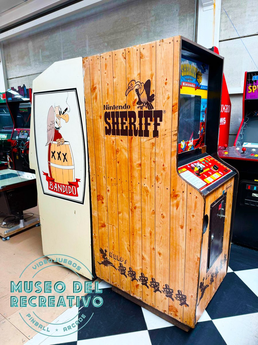 MuseoRecreativo's tweet photo. 😍#Sheriff (Nintendo) Vs #Bandido (Exidy) 😍

Las comparaciones son odiosas, sobre todo si es el mismo juego 😜. Así que en el #MuseodelRecreativo la mejor forma de preservar este #arcade es tener sus dos versiones, la original de #Nintendo de 1979 y la versión de #Exidy de 1980 https://t.co/A9XLOOdInd