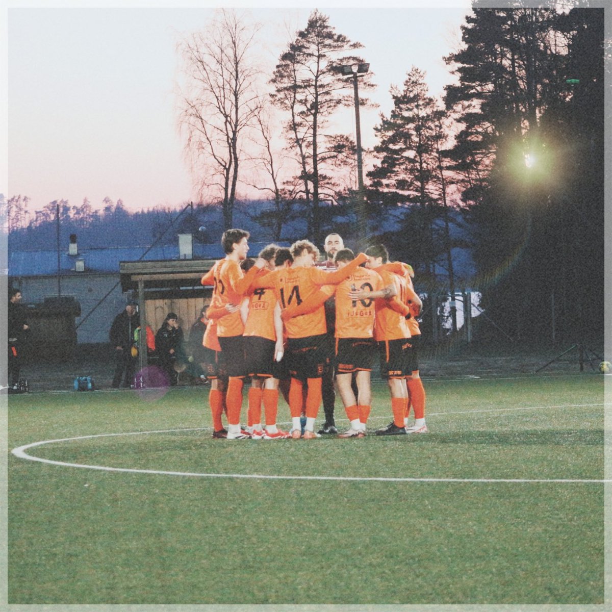 FK Älmeboda/Linneryd 🧡🖤🤍 (@fk_almebodalinn) on Twitter photo 