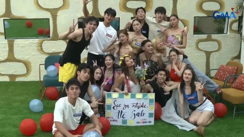 gabbi's tweet photo. yakap https://t.co/3CJqRh45cl