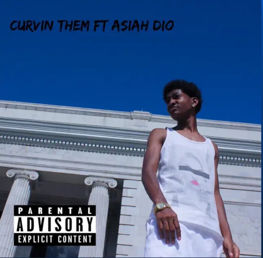 HOT_Asaba's tweet photo. #Np #HOTPLAY🎵

Curvin Them 🔊 - @Thatboya1 

#OnAir 📻 with #Deejay_Zed 🎧  #SaturdayVibes🔥
#MindSetJam ✅
#TuneInNow📻🎙                         

#NoBadZoneJamz 🎶
@OapTheophilous 
@HOT_Asaba 
#LaHot🥵 https://t.co/Jclw4HM7NO