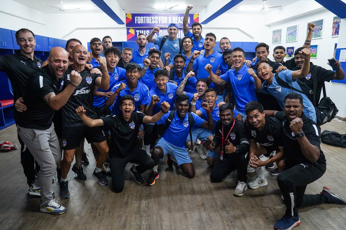 bengalurufc's tweet photo. THIS. IS. BENGALURU. AHU! AHU! AHU! 🔥

#WeAreBFC #BFCMCFC #Ottige #ಒಟ್ಟಿಗೆ