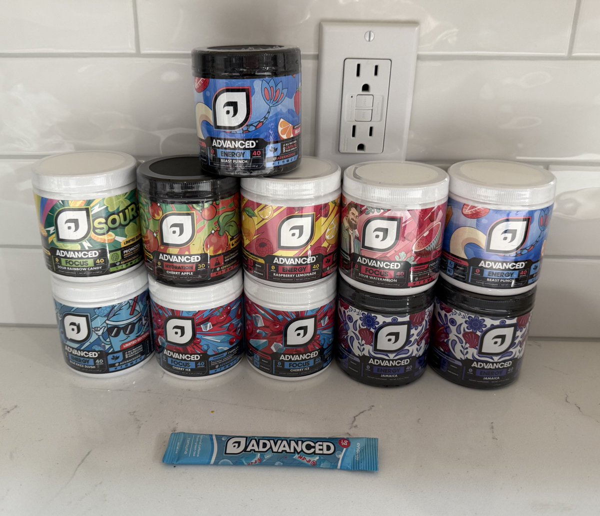 EXCITED! Got my Advanced GG Preworkouts in 🩷🏆🩷🏆
Which should I drink first?