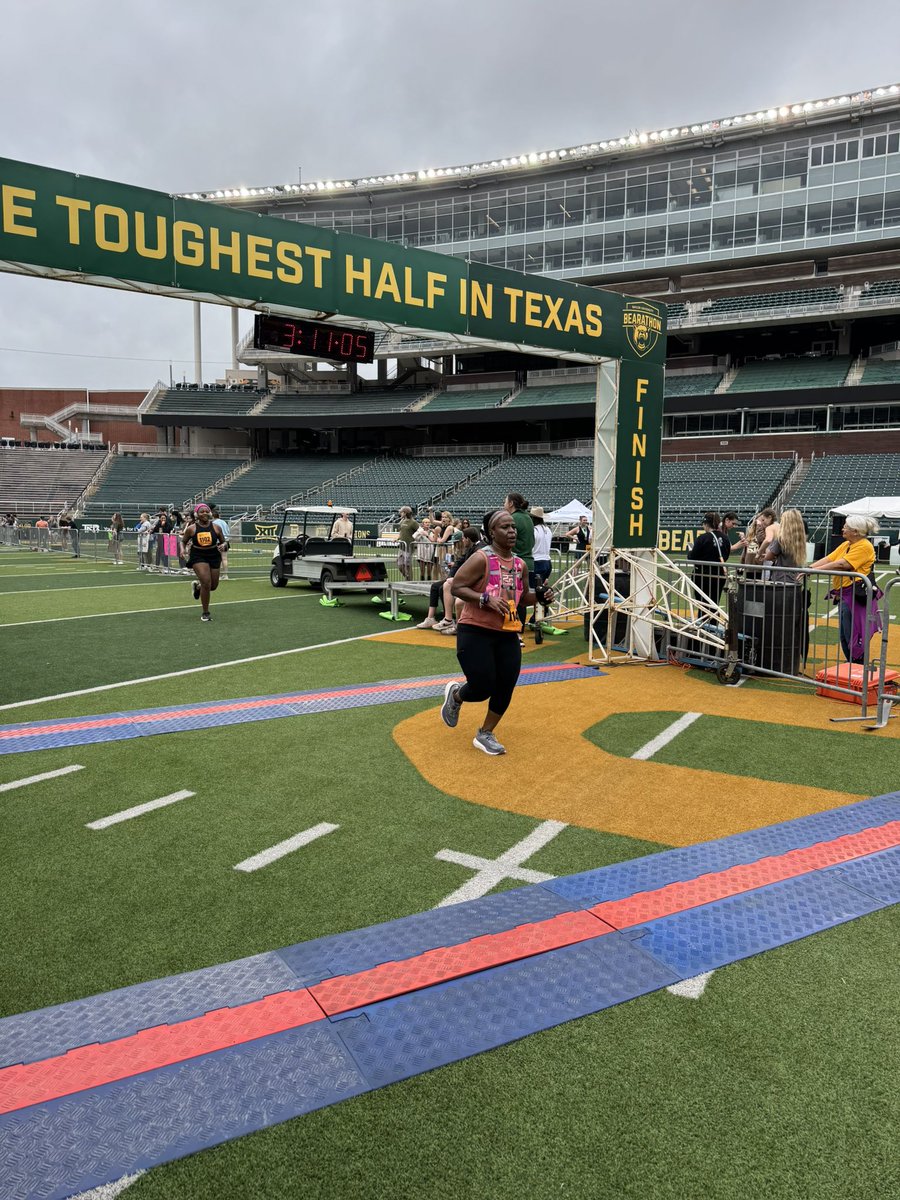 𝒯𝒾𝒻𝒻𝒶𝓃𝓎 𝒮𝓅𝒾𝒸𝑒𝓇, 𝒫𝒽𝒟 tweet media