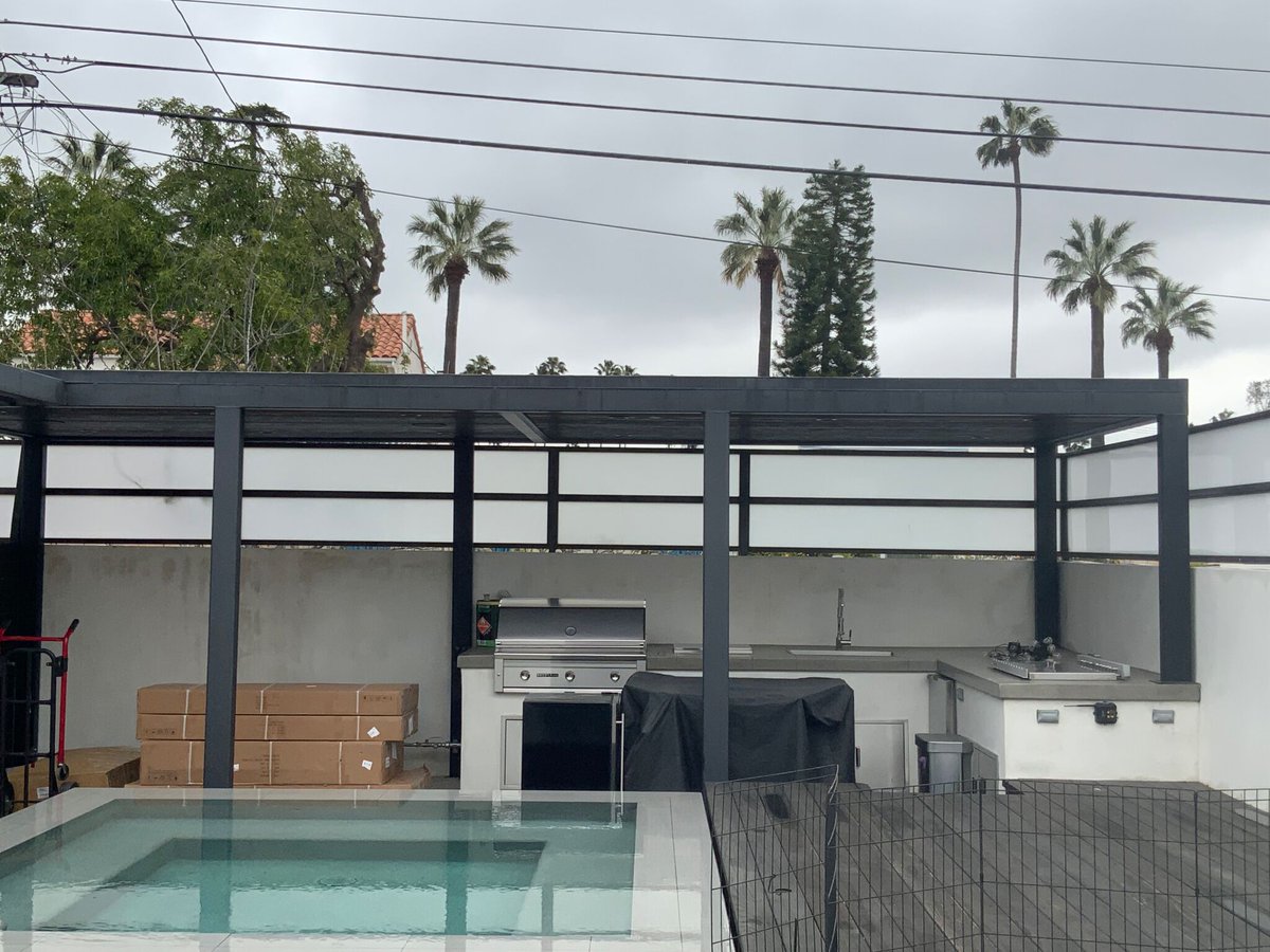GalaxyDraperies's tweet photo. Can we talk about how fantastic this awning looks?!😍 Our North LA client wanted to grill in the sun without cooking himself too. He worked with Design Consultant Eric to add these two new awnings.

#LA #SmallBusiness #awning #backyard #california #stripes #CleanDesign #SunSetter https://t.co/hNRrw1r4H2