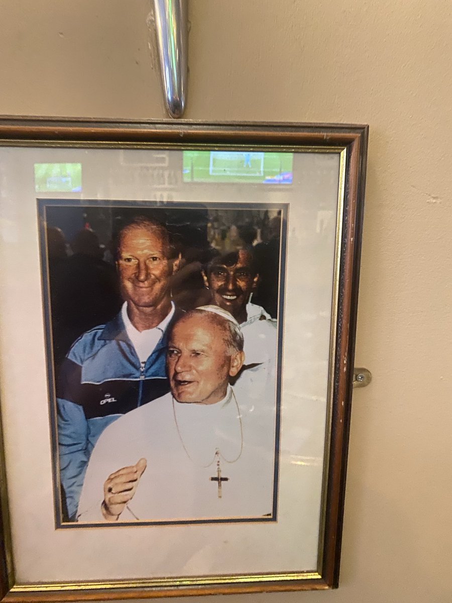 ⁦<a href="/bernieslaven/">BERNIE SLAVEN</a>⁩ our local pub closing down today square one acca smoggy sholar your photo with the pope and big jack UTB