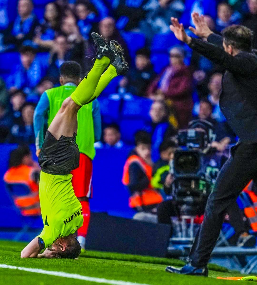Meanwhile in Espanyol vs Atleti. 😯