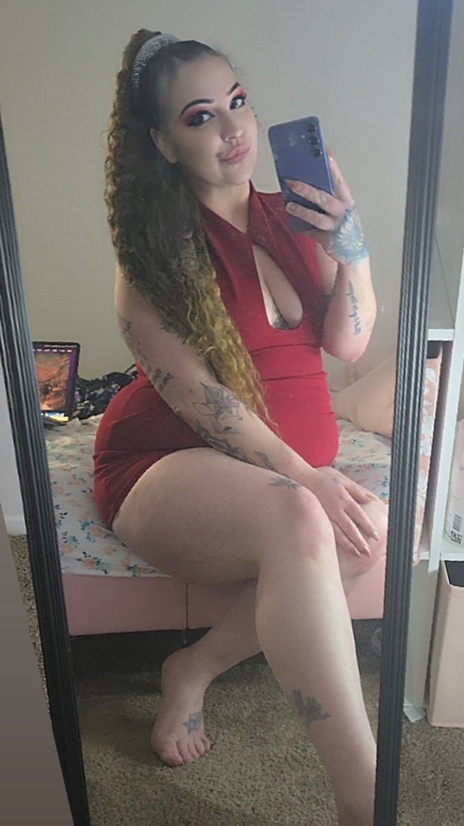 ChubbiUnicorn97's tweet photo. I'm in
love with this dress that I got from @FashionNova π
#bbw #cutie #reddress #thick #fypγ· #explorepage #thickieyaya #pnwmodel #pdx #baddie #ContentCreation #onlyfans #sexy #oregon https://t.co/qbnzQcgc2L