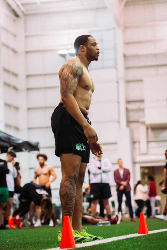 Deeve🥋 tweet media