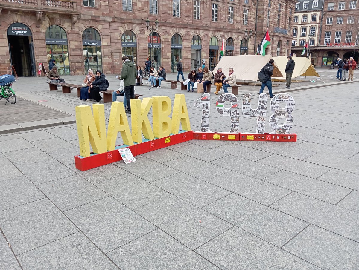 Aujourd'hui on était présente à la commémoration de la journée de la Terre avec les camarades du mouvement de solidarité a la Palestine ! 

Pour la fin de toutes les colonisations et la libération des prisonnier.e.s politiques ! 🇳🇨🇵🇸