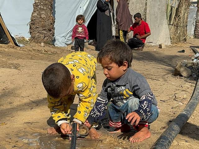 KingFaisal73239's tweet photo. Dear Muslim Ummah, our brothers & sisters in Palestine, Yemen, Lebanon and Syria are in urgent need of our support. Let’s stand together—donate, raise awareness, and make dua. Every contribution counts!
#StandWithPalestine #SupportYemen #HelpLebanon
#Ramadan
#Islam #MuslimUnity https://t.co/4GKcGrR2fZ