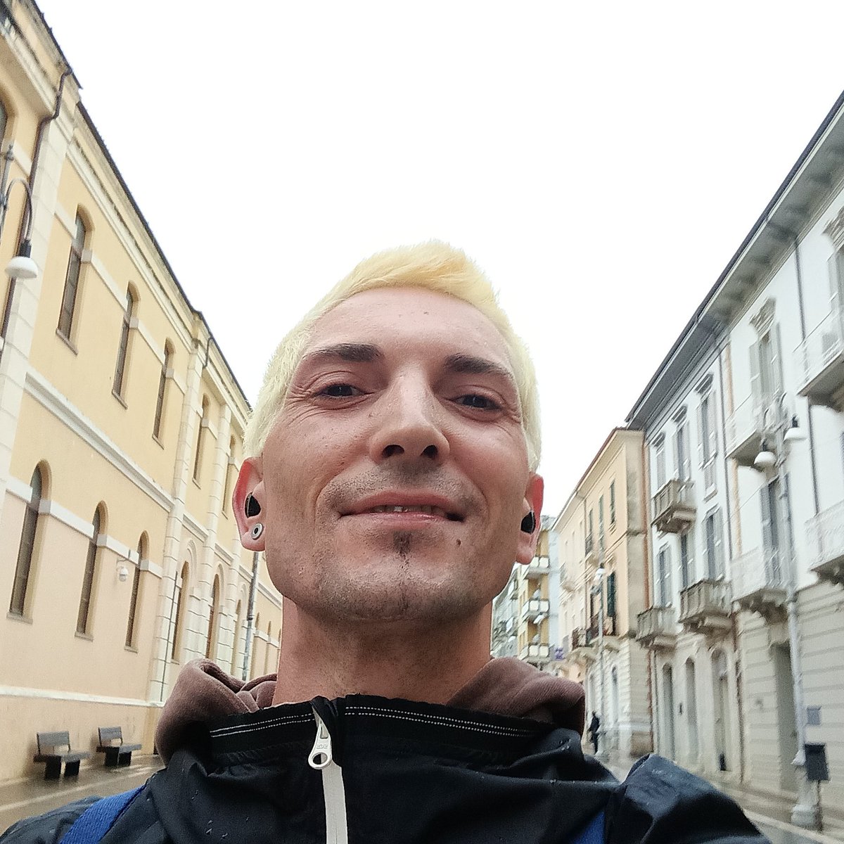 precariodellostato (@precario44) on Twitter photo 