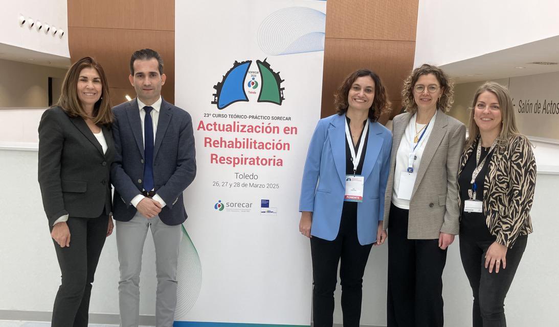 🦴 El Hospital ha acogido por primera vez en la capital regional, el Curso de Actuación en Rehabilitación Respiratoria <a href="/SORECAR_es/">SORECAR</a>.

✅ Destacada jornada multidisciplinar en enfermedades y fomento de hábitos saludables.

+info: acortar.link/NVwtmy

#SomosHUT