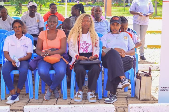 MoplsCbo's tweet image. Today MOPLS CBO joined other like mined partner in celebration World 🌍Bipolar Day, 29th March 2025.
Theme of the day was "celebrating Strength,Amplifying Voices and Driving Change."
#bipolardisoder #bipolardisorderawareness
#worldbipolarday #worldbipolarday2025