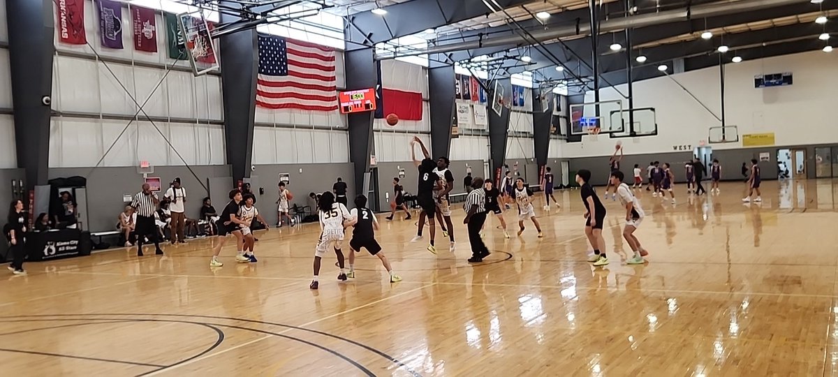 Marcus Ebow (@coachebow) on Twitter photo πTip Off <a href="/PHCircuit/">Prep Hoops Circuit π</a> Spurs City Shootout |16u| L2H Tigers vs Magic Basketball Club <a href="/PrepHoopsTX/">Prep Hoops Texas</a> πTip Off <a href="/PHCircuit/">Prep Hoops Circuit π</a> Spurs City Shootout |16u| L2H Tigers vs Magic Basketball Club <a href="/PrepHoopsTX/">Prep Hoops Texas</a>