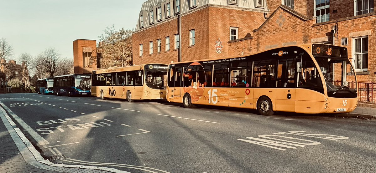 Bit of morning bus spotting, before the 8 hour shift. It appears Ilkeston market place did seem a tad full at one point .🚍🚍🚍

<a href="/trentbartonland/">trentbartonland</a>