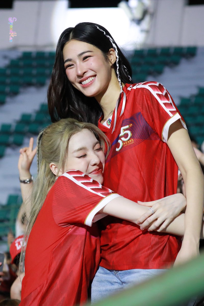 NanNamRueaMay's tweet photo. ขอยกให้รูปนี้เป็นรูป MVP สำหรับฉันในงานบอลปีนี้ https://t.co/JopRMd4vO5
