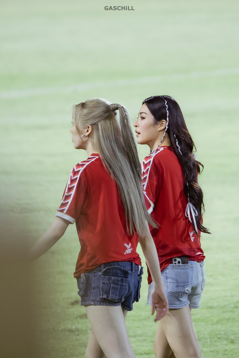 GasChill's tweet photo. น่ารัก 👩🏻‍🤝‍👩🏼

LINGORM CH3 55TH ANV #LingOrmFansNewEnergy
#หลิงออม #LingOrm https://t.co/IrqLjmybdI