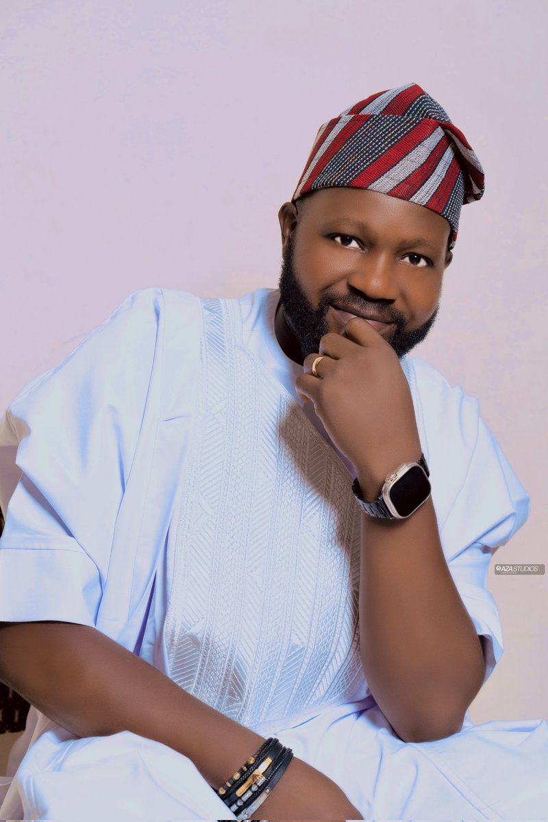 AzaStudiosNG's tweet image. O T U N B A  W I T H  T H E  S T E E Z E!!!

Happy Birthday, @baojis_media

#azastudiosng #birthdayshoot📸 #portrait_shots