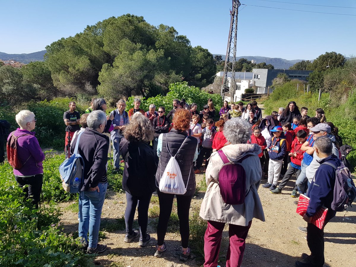 Gràcies a tothom que heu participat en la caminada per la retirada dels residus a <a href="/AjMolinsdeRei/">Ajuntament de Molins de Rei</a>