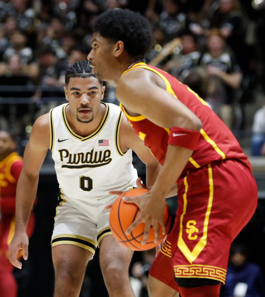 BoilerBurner1's tweet image. LJ Cryer was in Jaden Ivey’s class. The 5th year is one of the best guards in the country. 

A pair of true freshman played a big role in holding him to 5 points on 2-13 shooting last night, a game after he put 30 on Gonzaga. 

I cannot wait to see what CJ Cox and Gicarri Harris…