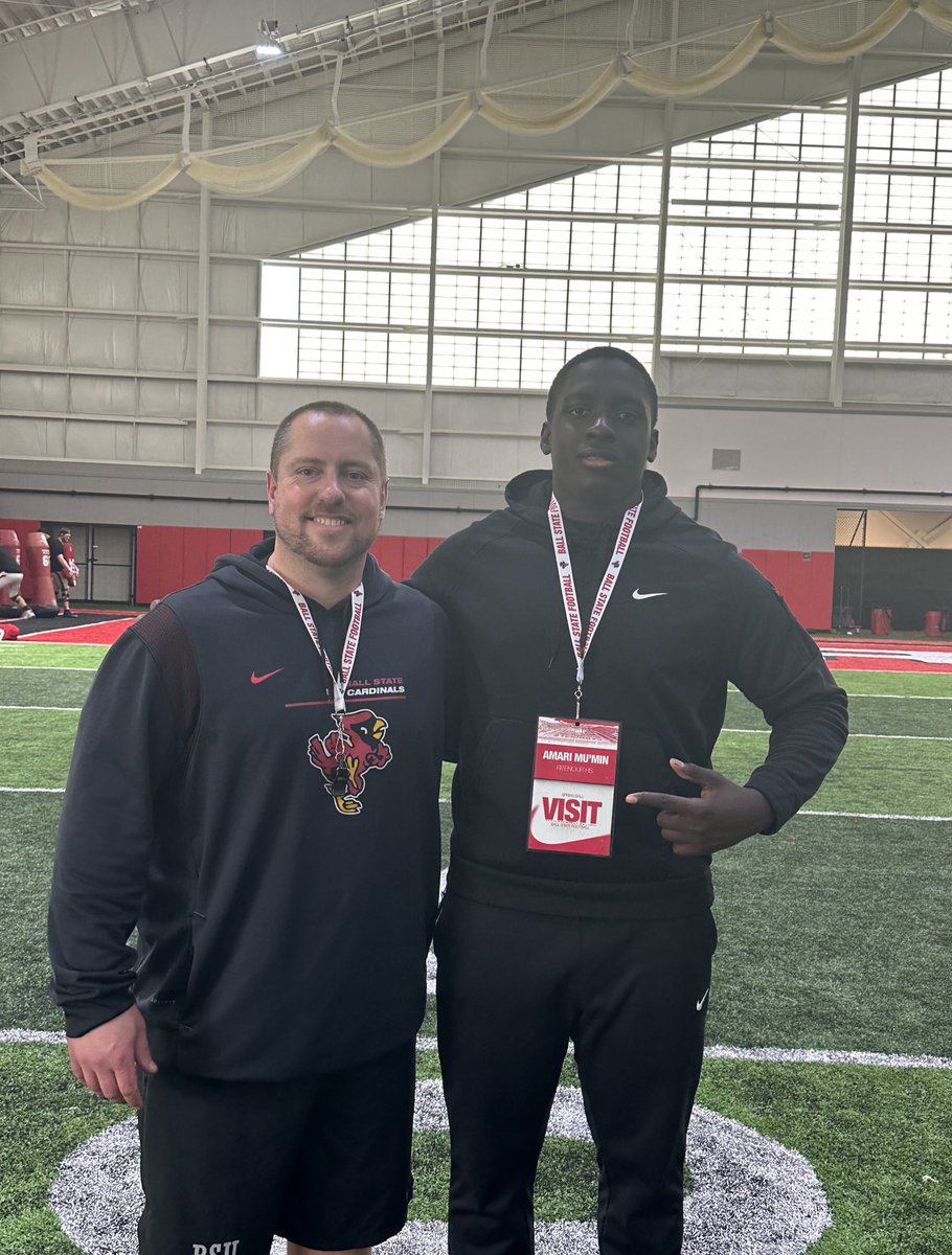 Thank you <a href="/BallStateFB/">Ball State Football</a> for the visit I had a blast getting to see the facility and speak with coaches and staff! #ballstatefb #chirpchirp 
<a href="/RitenourFball/">Yarmon Kirksey Sr.</a> <a href="/CoachSiwicki/">ADAM SIWICKI</a> <a href="/JPRockMO/">JP Rock</a> <a href="/PrepRedzoneMO/">Prep Redzone Missouri</a> <a href="/AllenTrieu/">Allen Trieu</a>