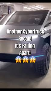 Cybertrucks are falling apart because the glue that holds them together is failing. Glue! Because, you know, Rosie the Riveter was a DEI hire. #Muskrat #teslafails