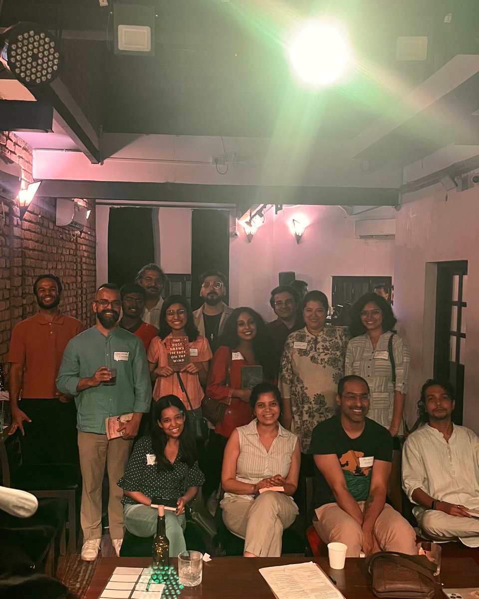 Bookmark tweet media