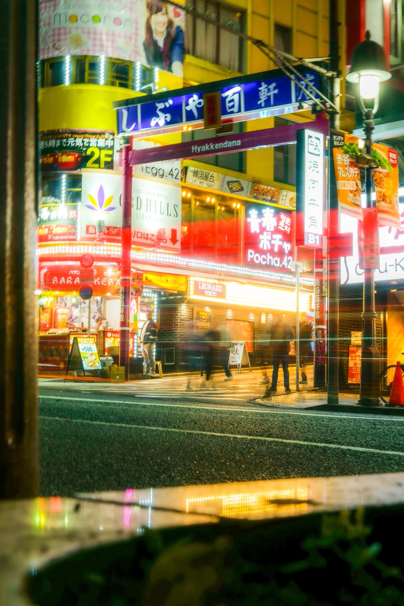 WH1TEEND tweet media