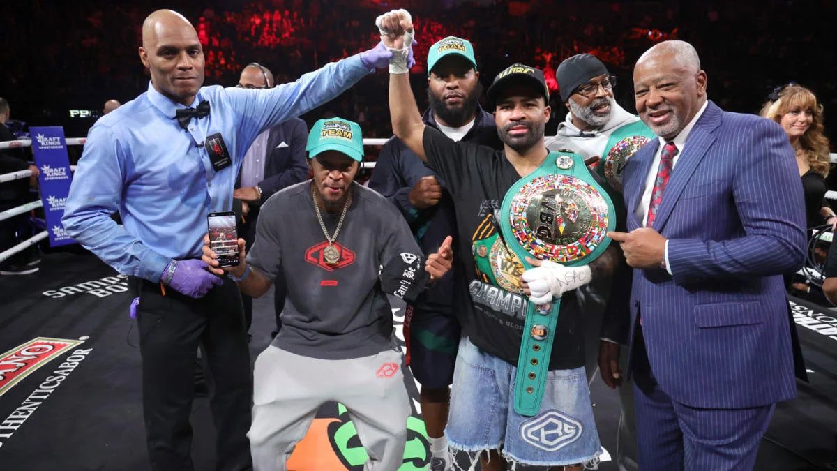 BrunchBoxing's tweet image. 🚨 Fulton-Foster Clash Being Discussed For Potential Tank-Roach Rematch

🛴 Sources tell Brunch Boxing that one of the bouts being discussed for the undercard of a potential rematch between Gervonta Davis and Lamont Roach is a WBC Super Featherweight bout between Stephen Fulton…