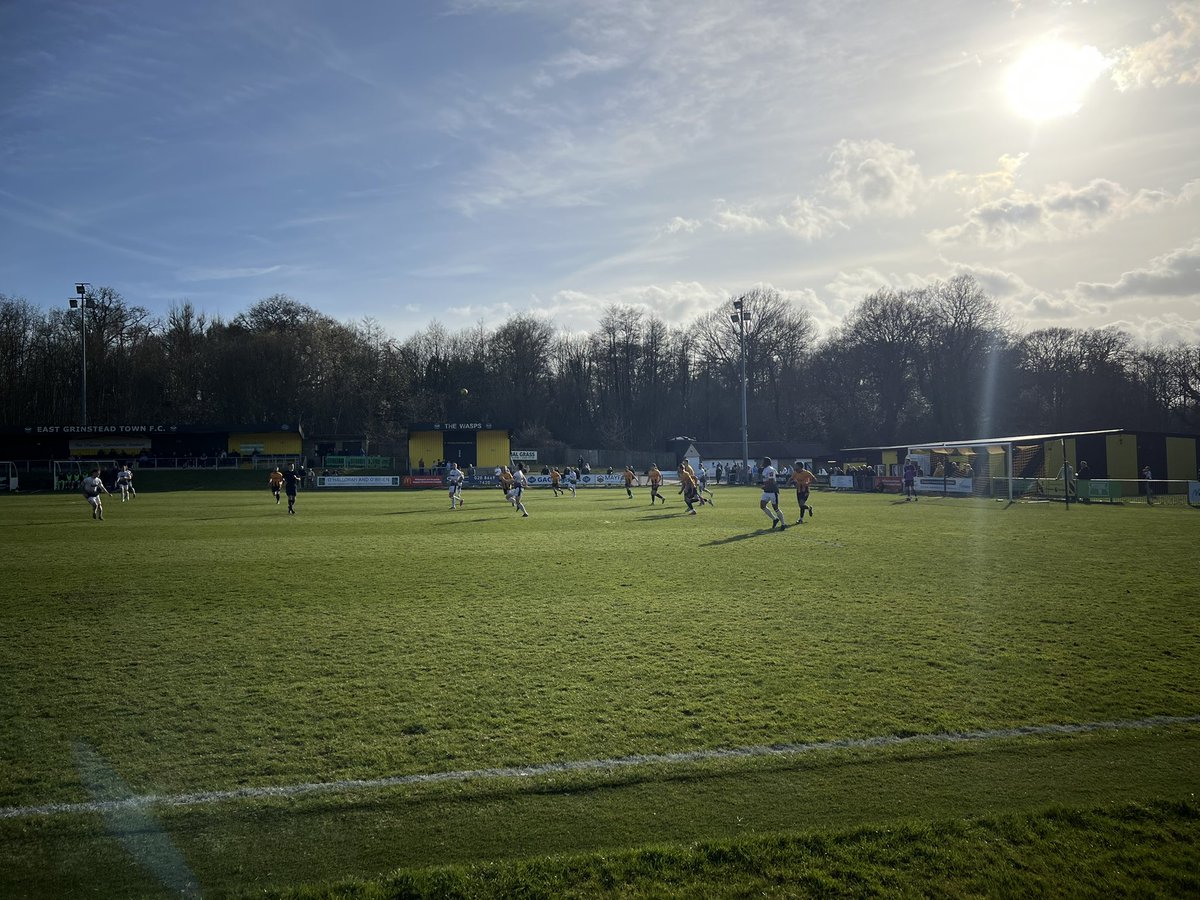Lovely little 3-0 win on the road for the Golds this afternoon. Pamment obviously Man of the Match for his two goals and assist, but George and Marshall were both excellent! UTFG 💛🖤
